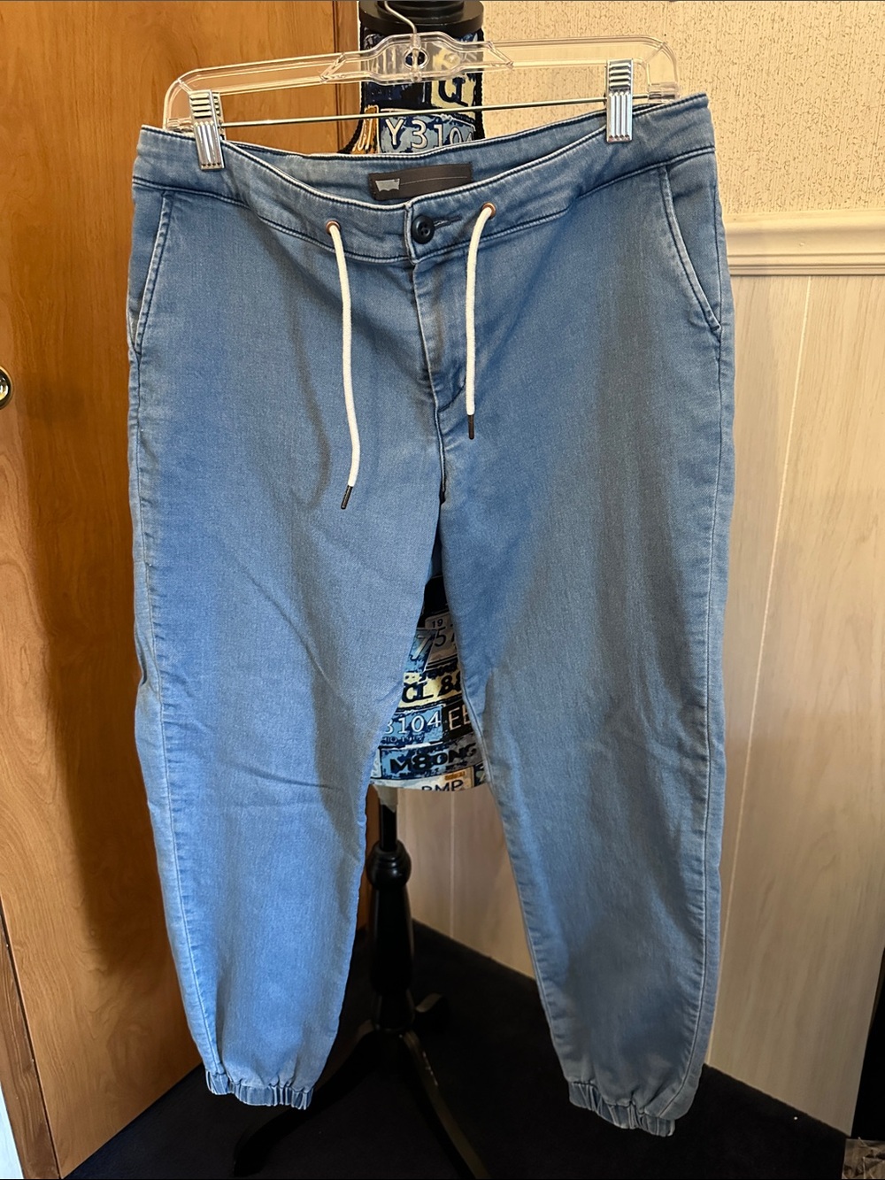 Levi’s Light Blue Jogger Jeans with Drawstring Waist